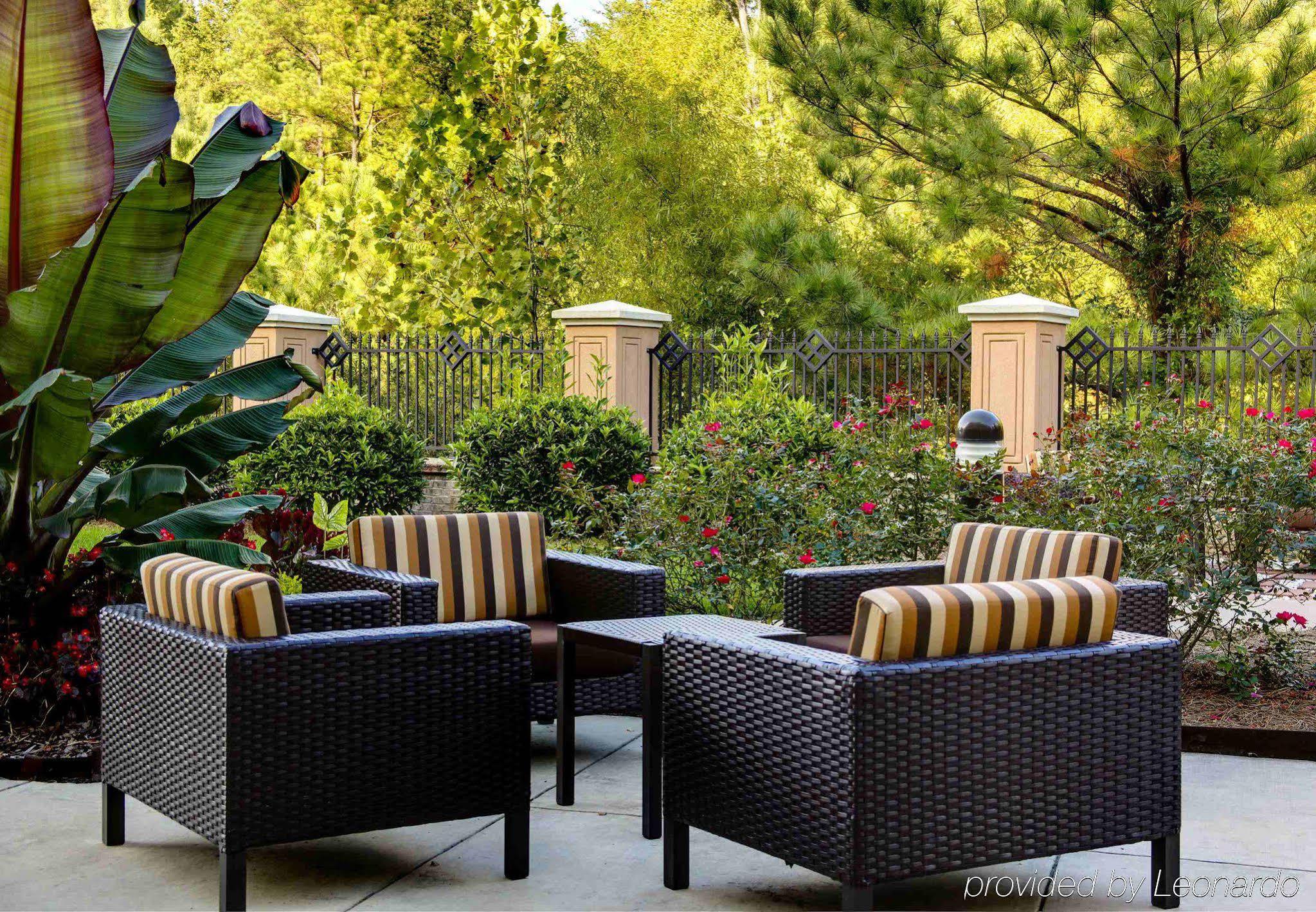 Courtyard High Point Hotel Exterior foto